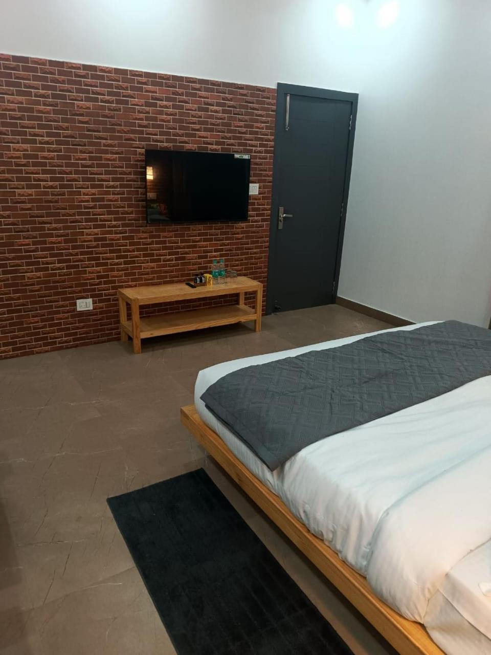 Red Roof Inn 람나가르 외부 사진