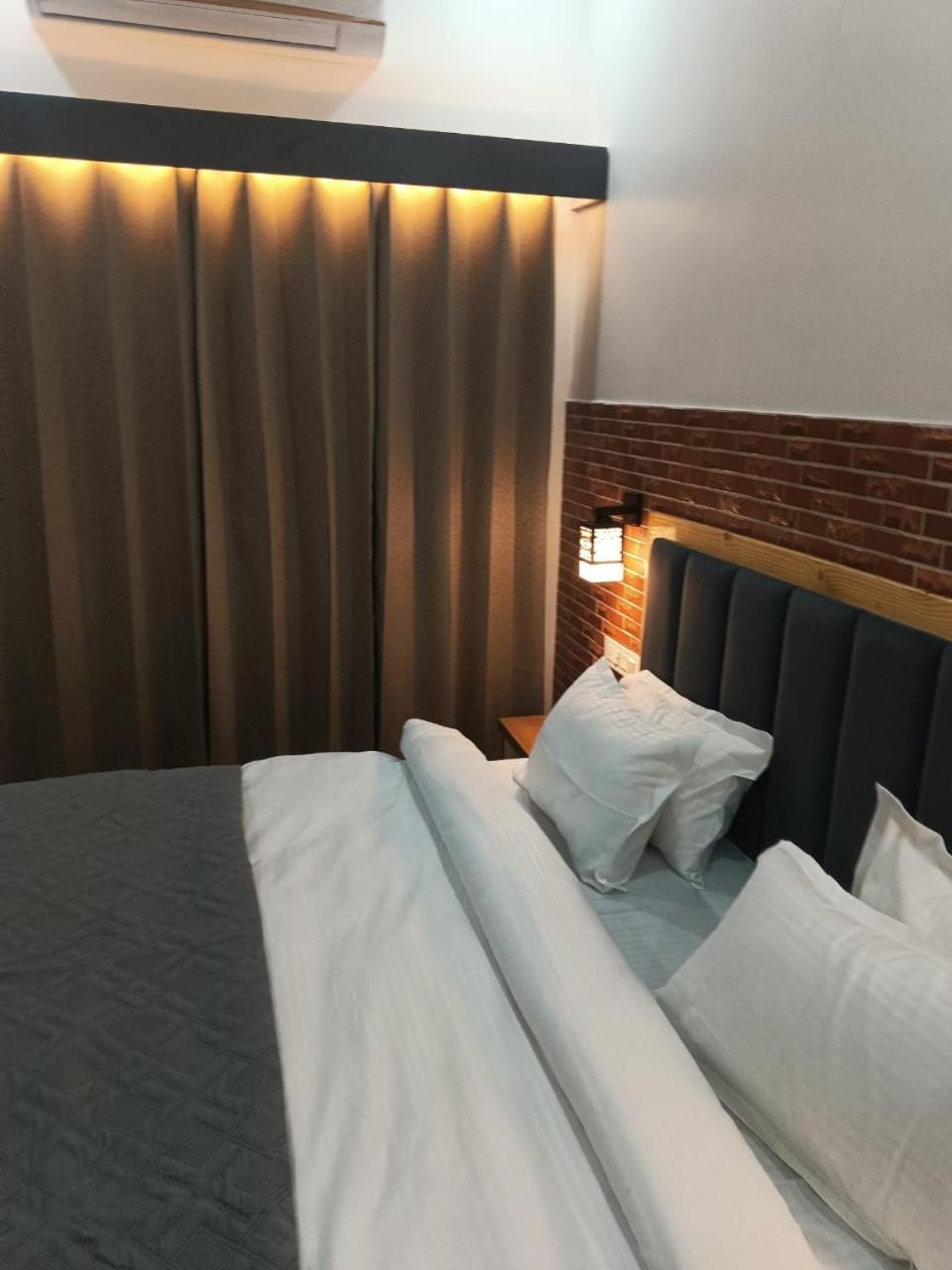 Red Roof Inn 람나가르 외부 사진